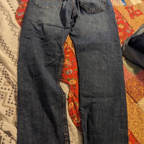 Levi's signature. 36 w. X 30 L. Slim. Men's - Picture 2 of 7